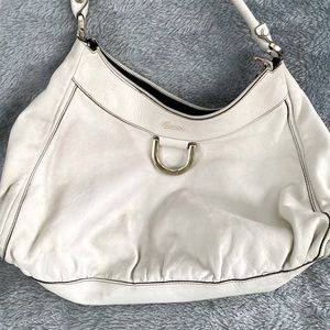 🚫SOLD❌. 
Gucci leather bag